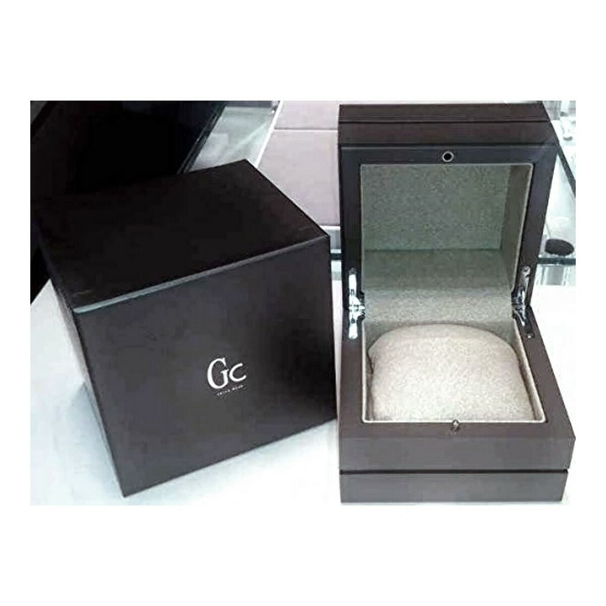 V13HCD77B9FBFE9DDEDE674C1BFF2050317CR6444984P3