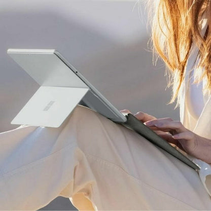 V4H3F523ACD4A802A22FFBC813B979C803BR5489998P6