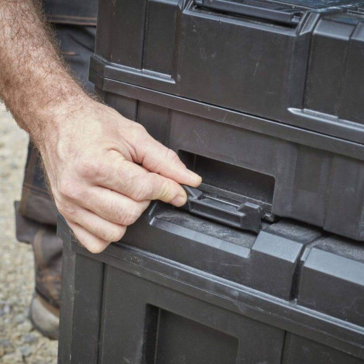 V5HDEF4DDDF77EAB77528DD2581326840B8R7255219P4