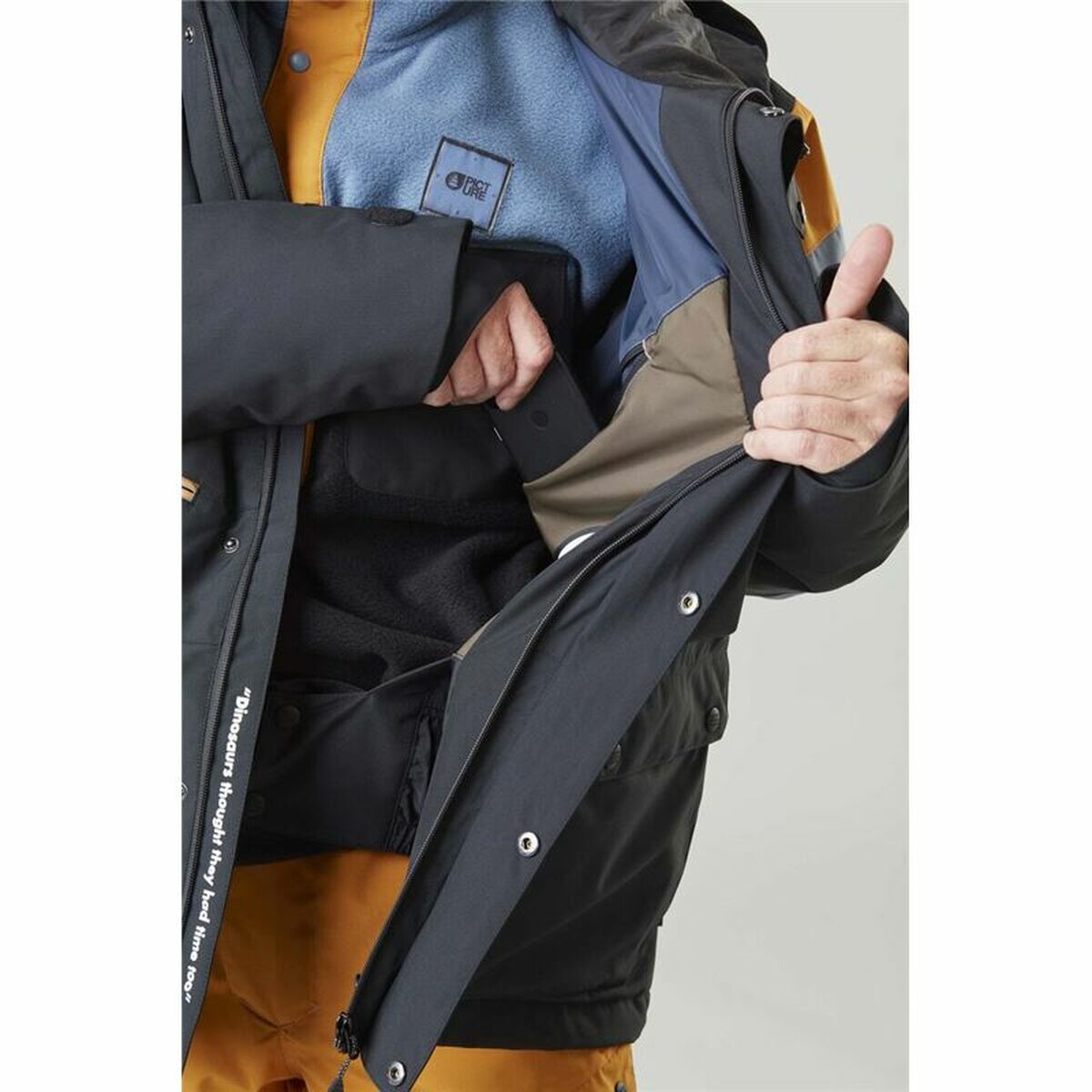 V8HCCAF74A91F87AE3D3242F5E81D050A66R5456024P7