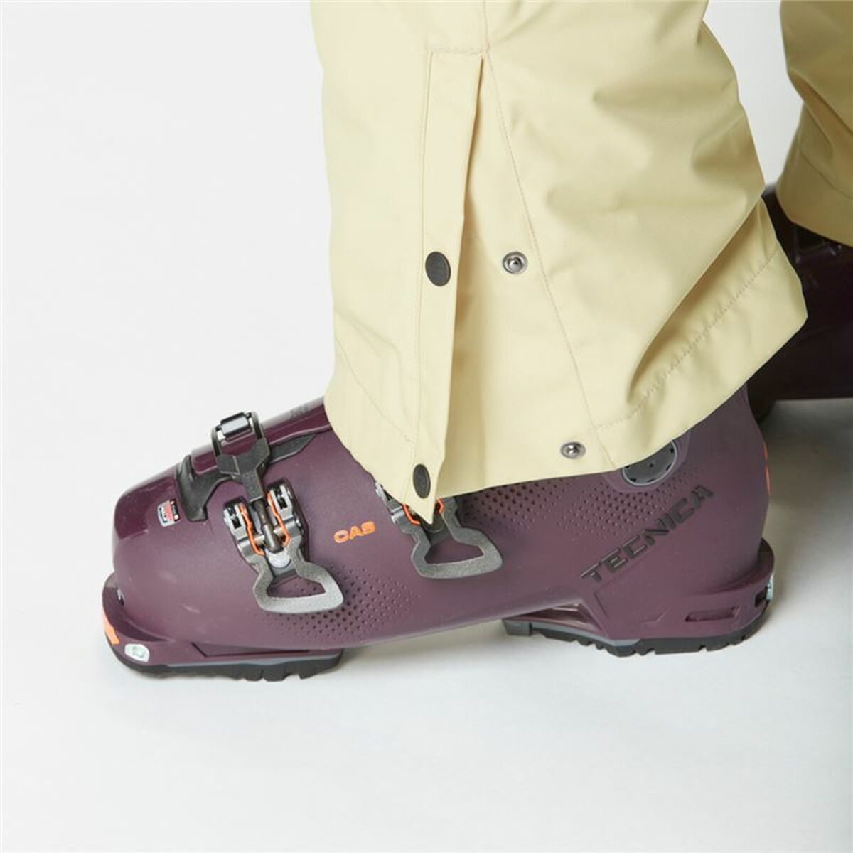 V5HF96938E30B59BC4B0DF198914B635DD5R5489102P6