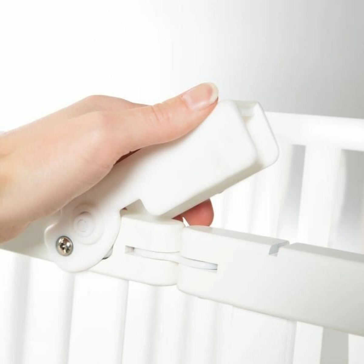 V3HF571FF95877052902F64CC70F759458ER5774485P4