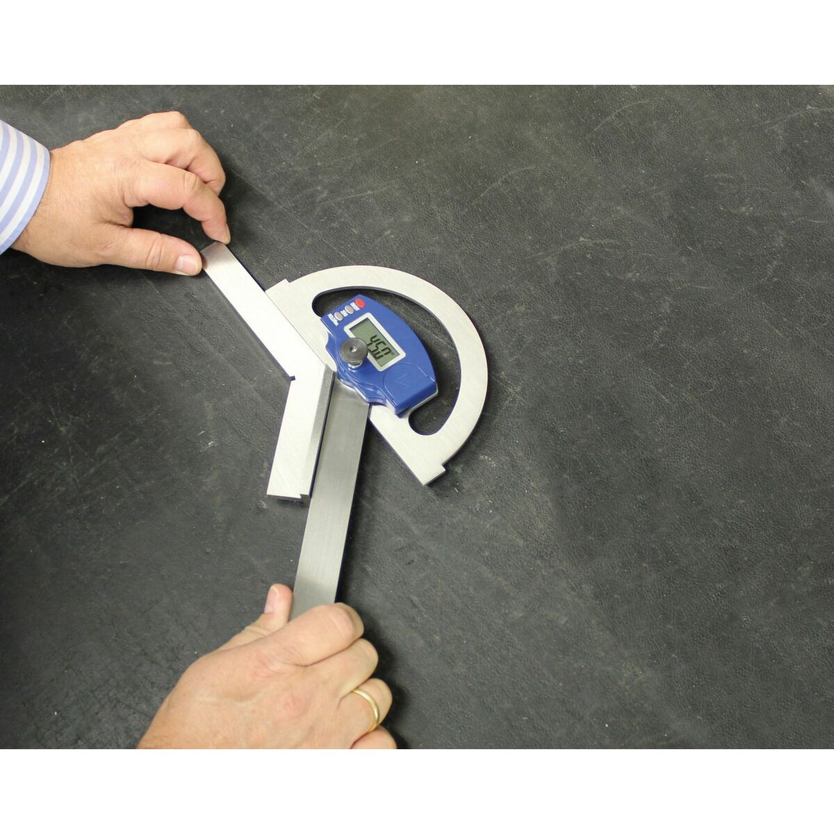 V2H71C981B3DA7CA034D279F7144B914697R6975474P5