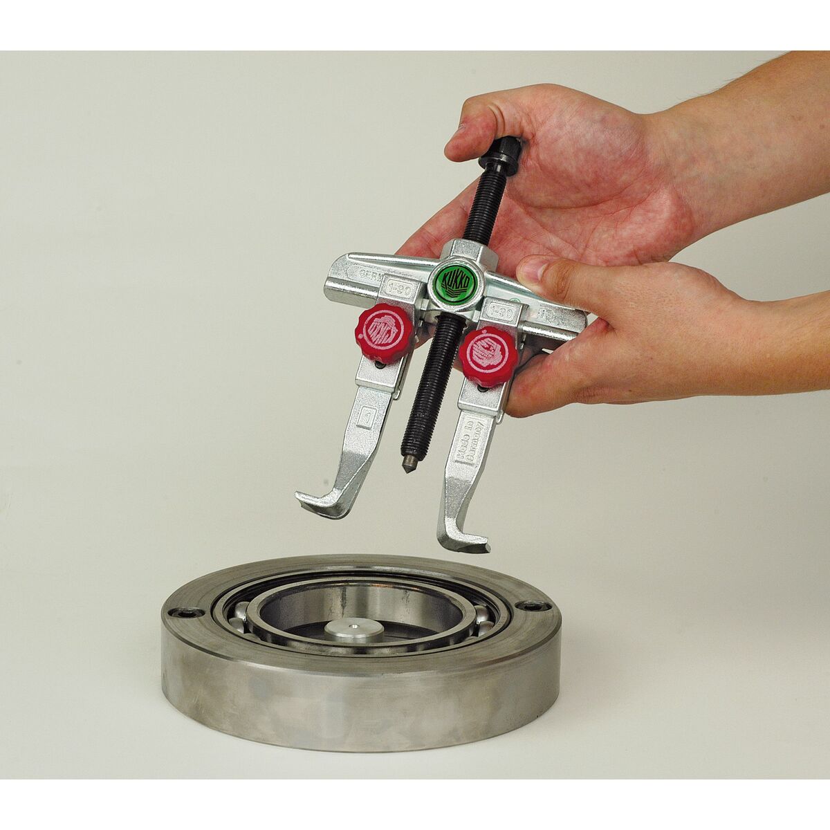 V2HFAE53B33EA96F1551CF956AB3DD1AC03R7061448P9