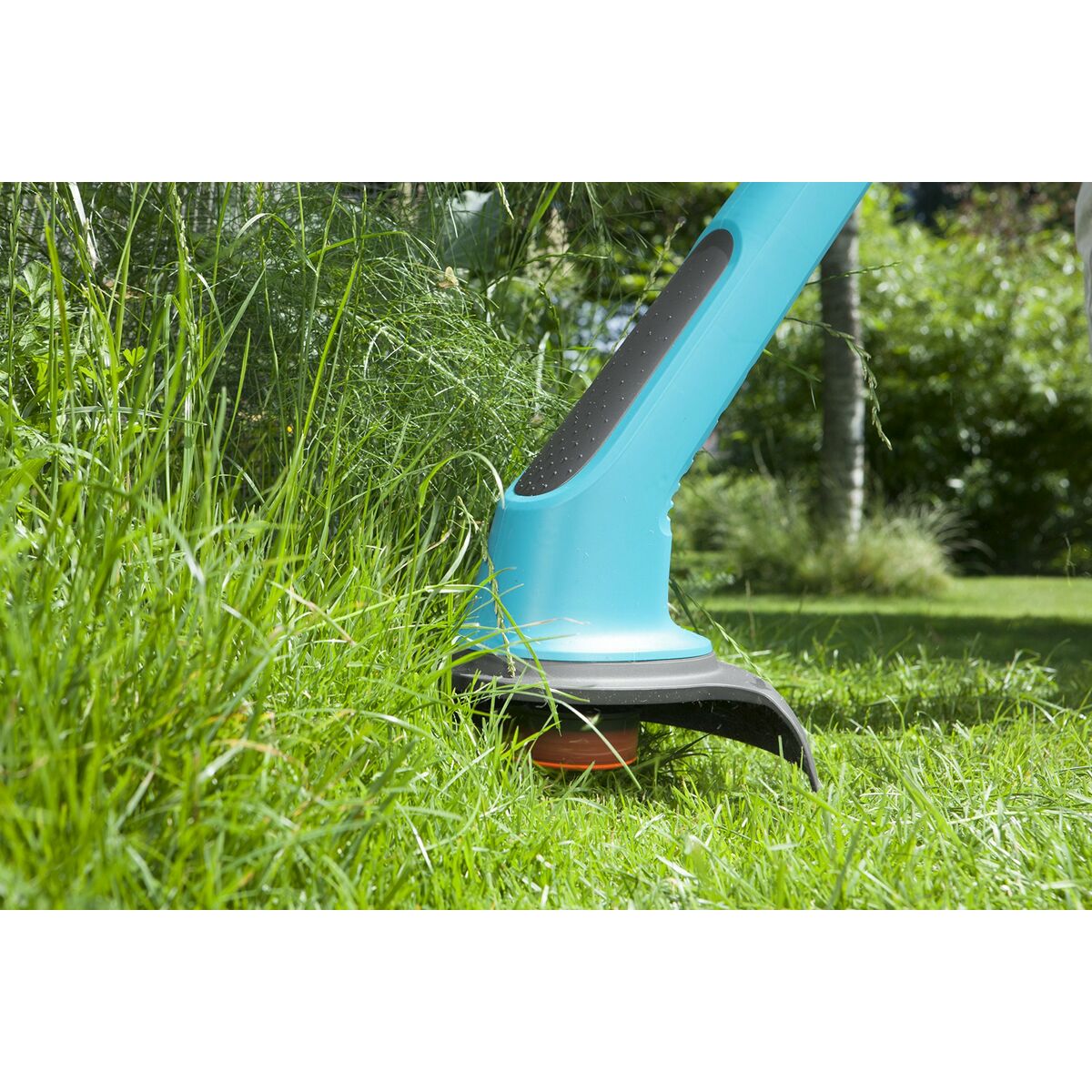 V7HB3BFF2F0D6946D822C79EAF84BA828CAR3437195P4