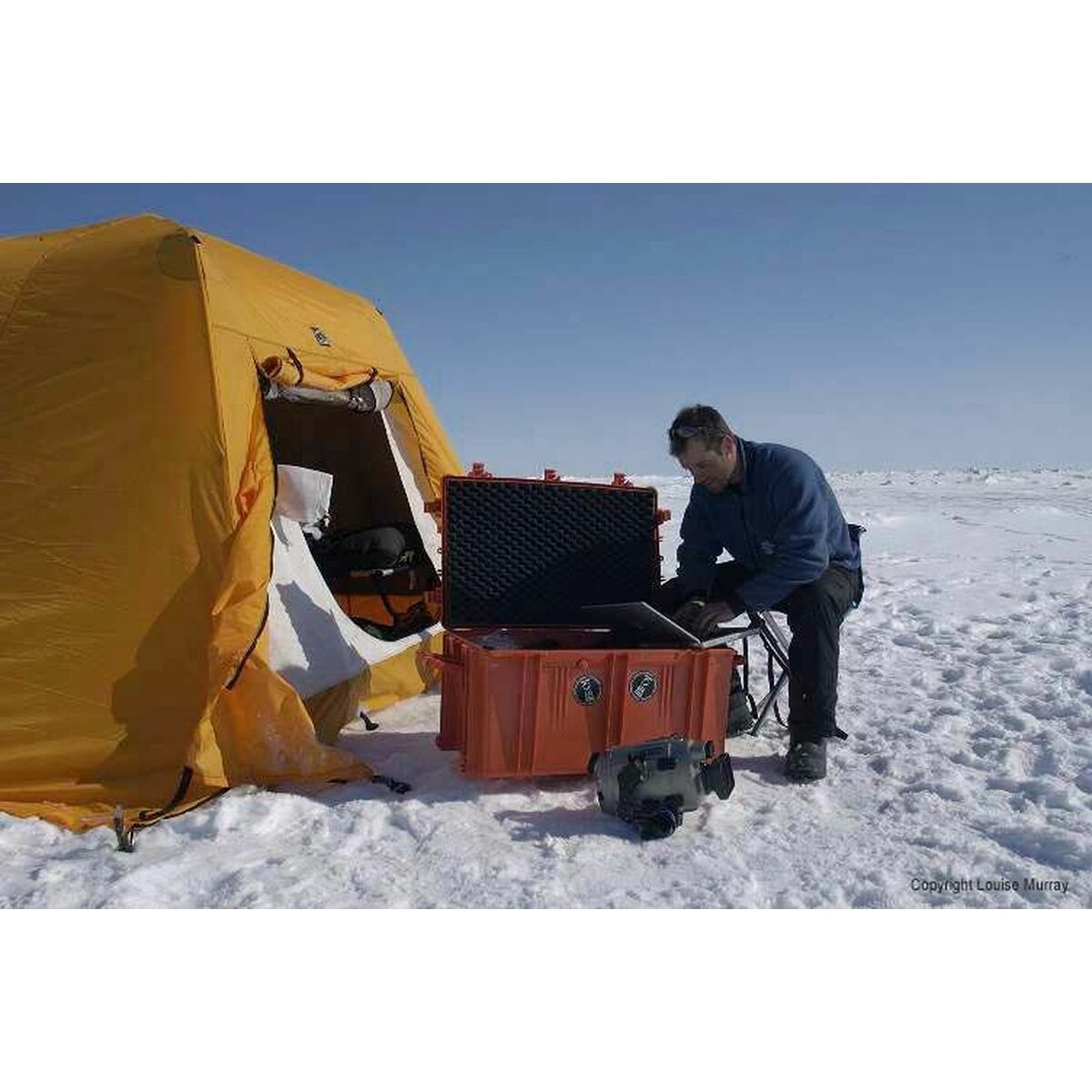 V2H3BE2BBF23A0F4BA21544F411B67ADB11R7121722P4