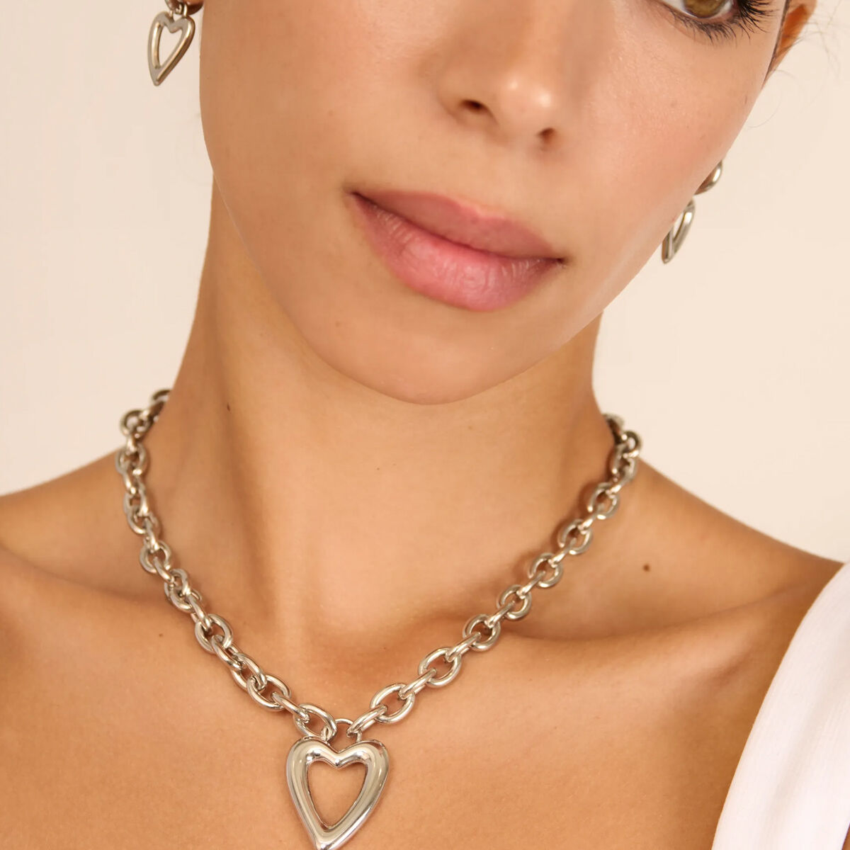 V2H26DBD0F3C77AB5E5948D7464F670AE66R7651702P3