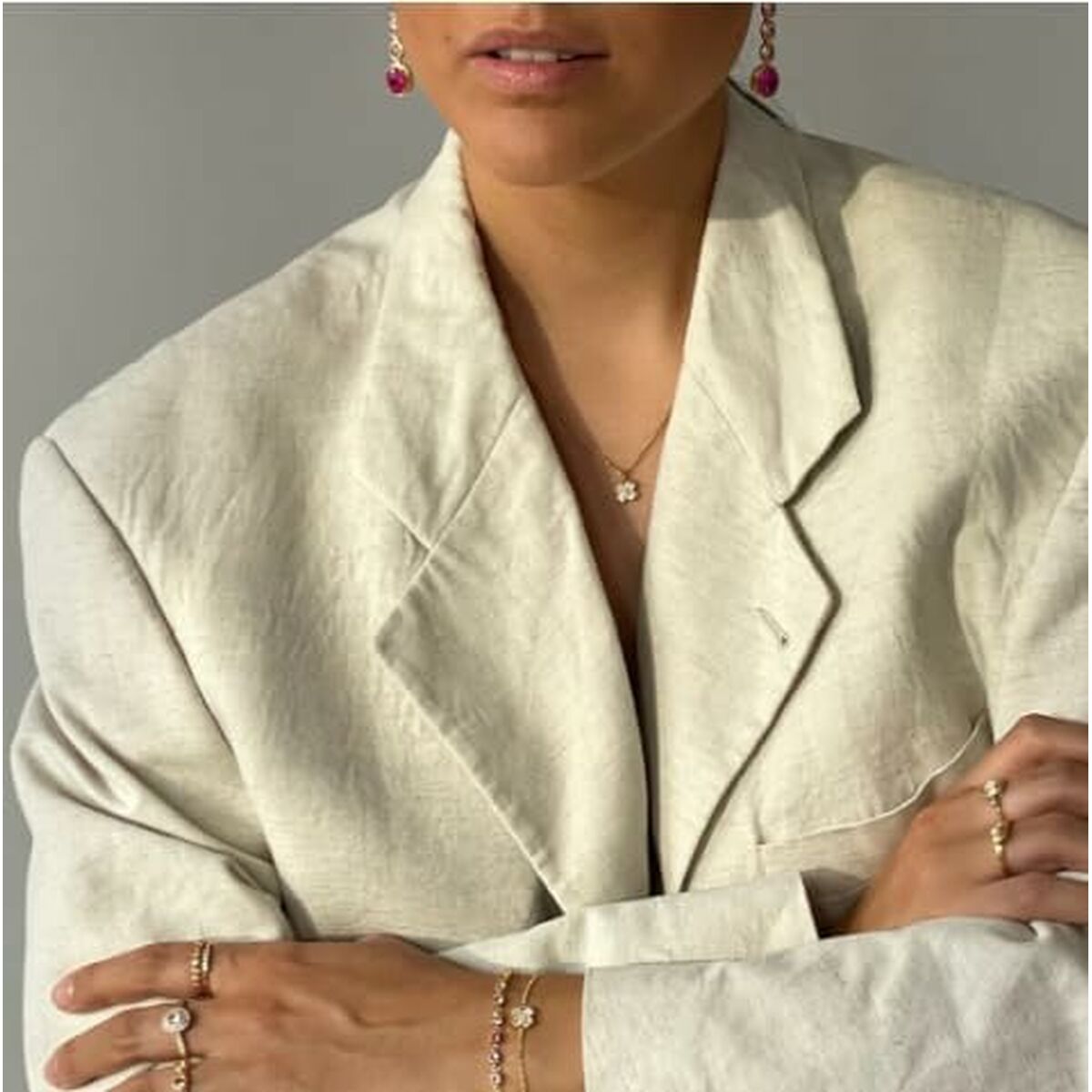 V4H98F3B562C0E2552F03FAB458957E517CR6493946P3