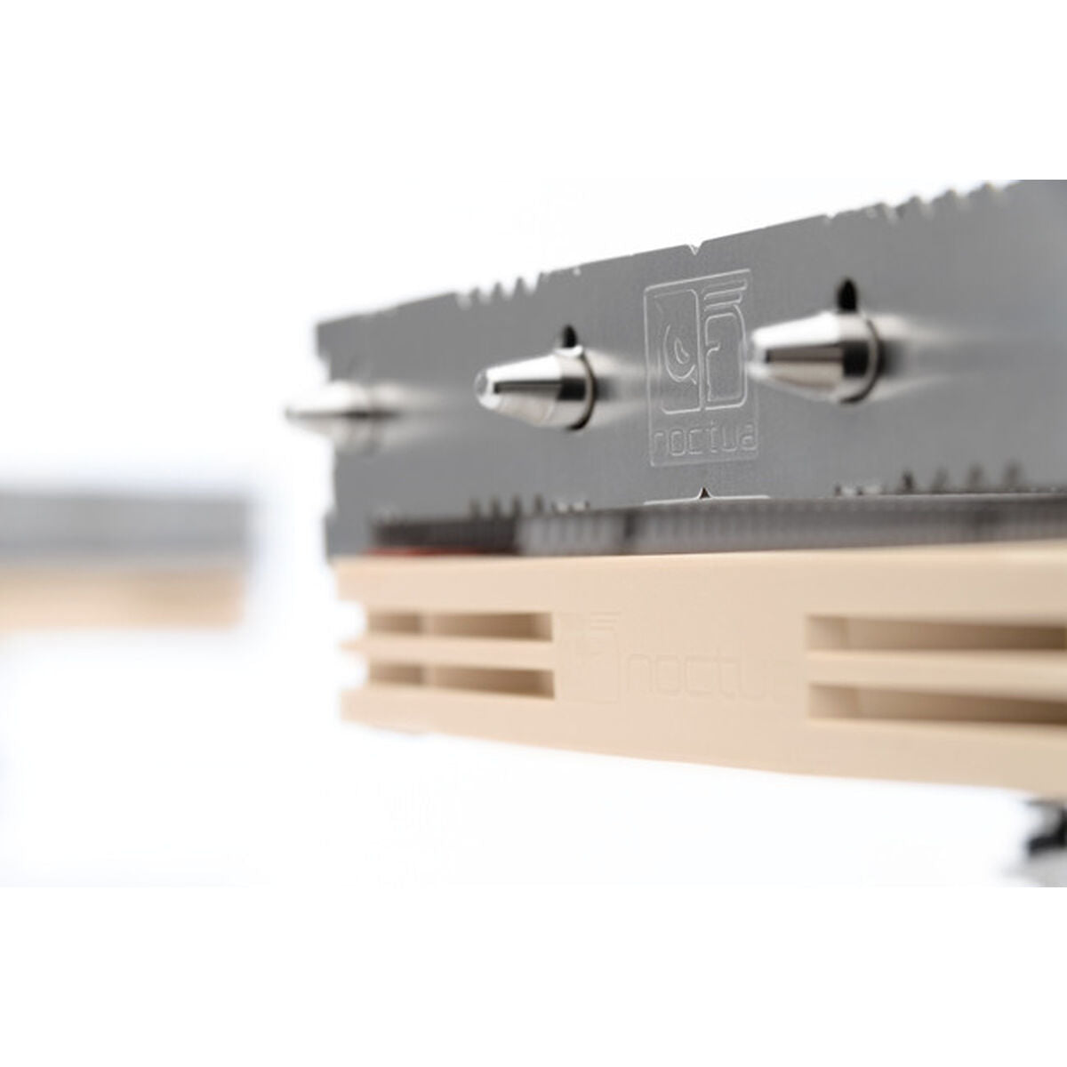 V4HAA1E8A77B4A7ED6E2692AB409CC621CAR4953410P6