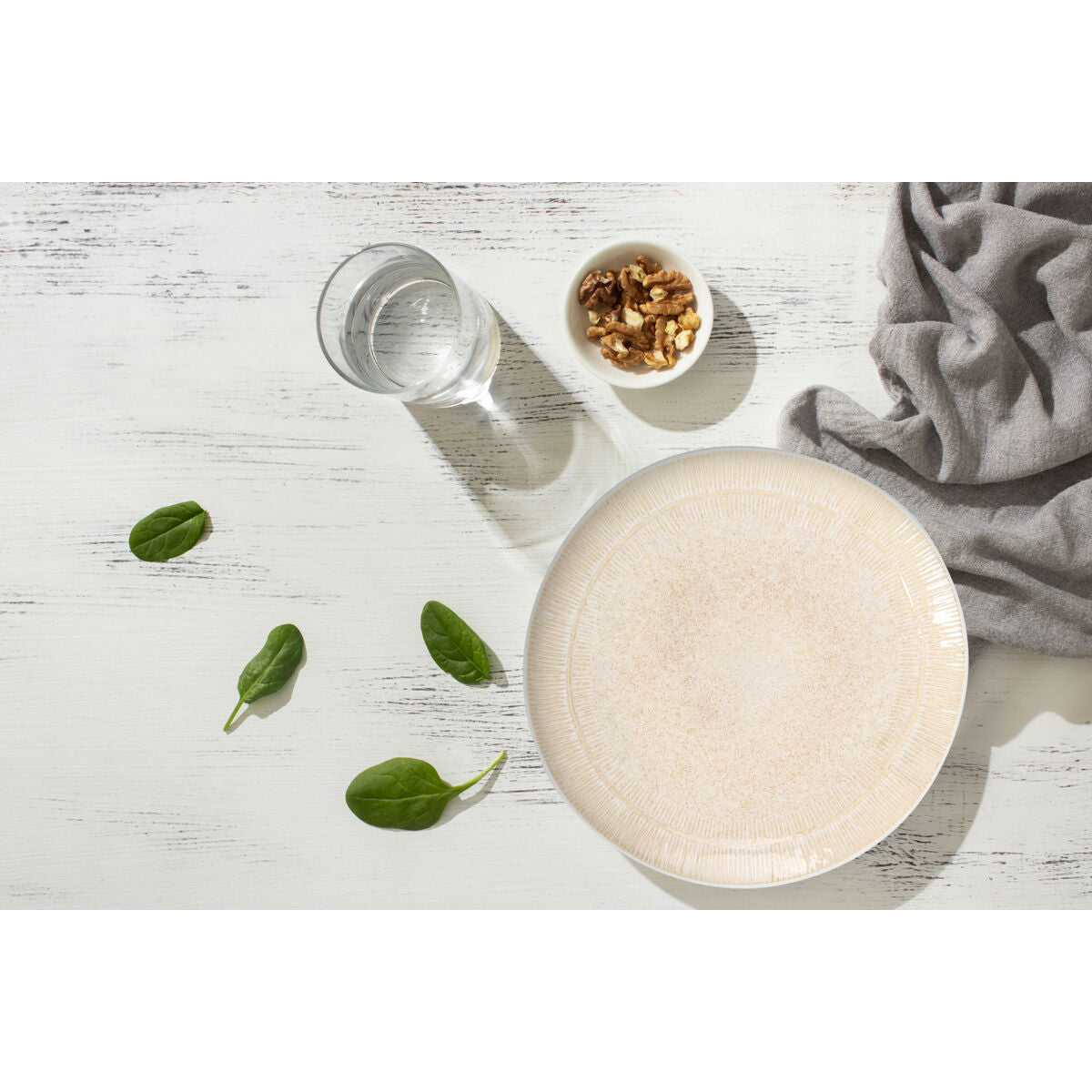 V5H69121CE2501310AB9D4A9168E0BD4635R7242266P2